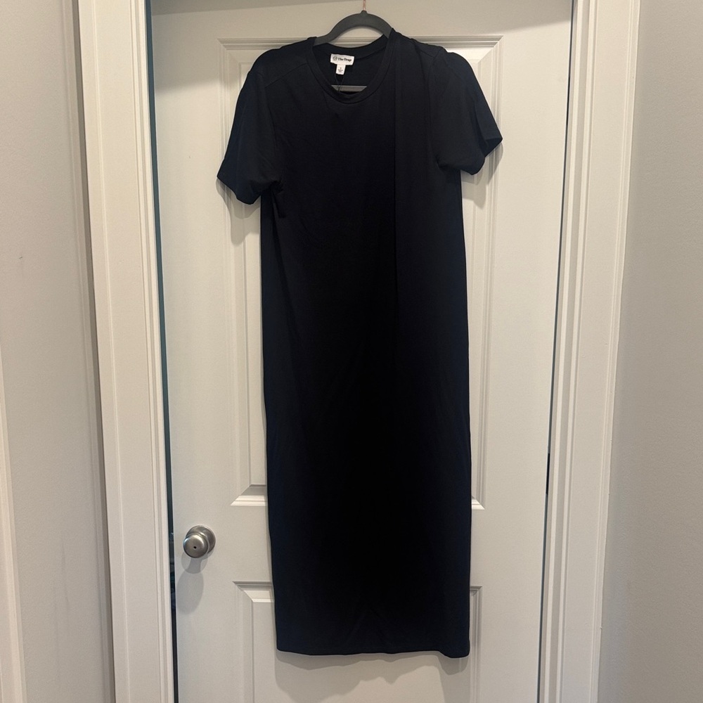 Elegant Black Maxi Dress